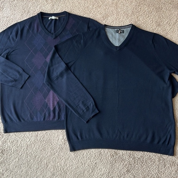 Bundle of Two Nordstrom V Neck Merino Wool Navy And Argyle Print Sweaters - Picture 1 of 11